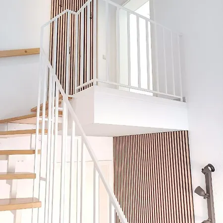 Appartement Loftartige Mit Malerischen Ausblick *